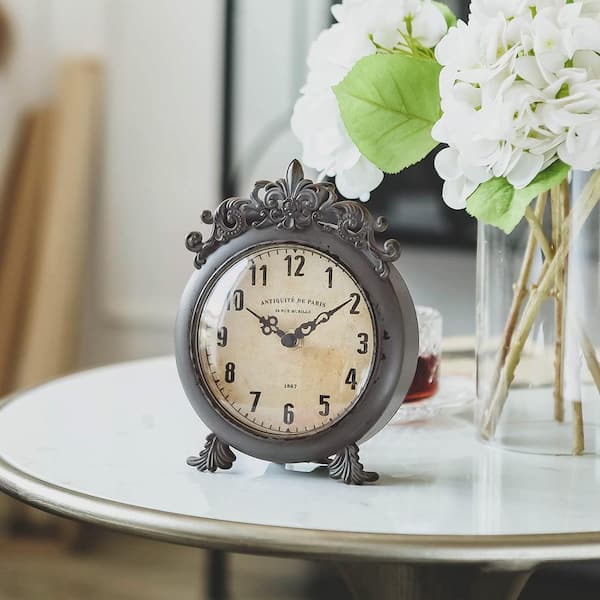 The Ultimate Guide to Small Decorative Clocks: Style and Functionality