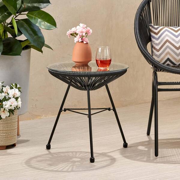 Black 18 in. H Wicker Outdoor Side Table Tempered Glass Top