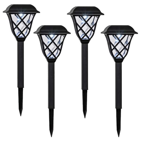 Alpine Corporation Solar Pathway Stake with Light - Set of 4