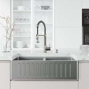 https://images.thdstatic.com/productImages/38455603-815f-531c-b4bb-2fb0af222123/svn/stainless-steel-vigo-pull-down-kitchen-faucets-vg02001stk6-e4_300.jpg