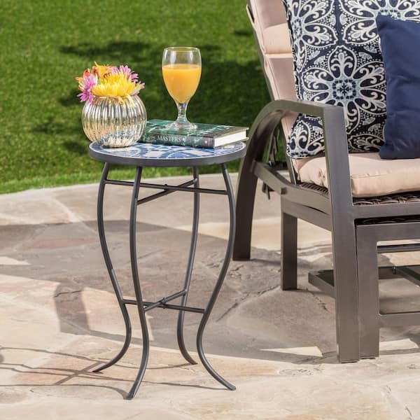 Harper & Bright Designs Matte Black Outdoor Side Table with White and Blue Ceramic Tile Top