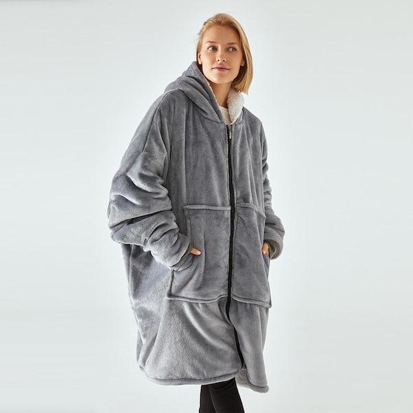 Shatex Gray Wearable Blanket with Sleeves Soft Fleece Snuggle Blanket with  Arms Cozy Warm Fuzzy Flannel Throw Blanket LRTLMLLWYG - The Home Depot