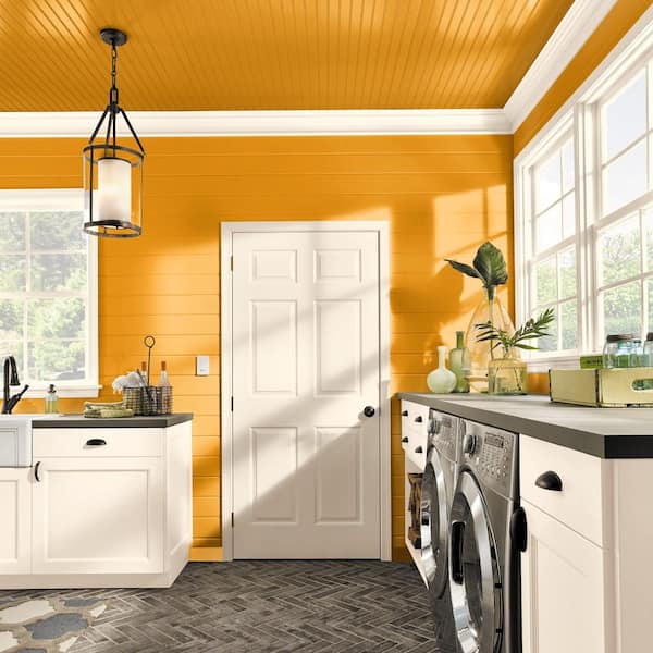 Valspar Pantone Burnt Orange Interior Paint Sample (Half Pint) at