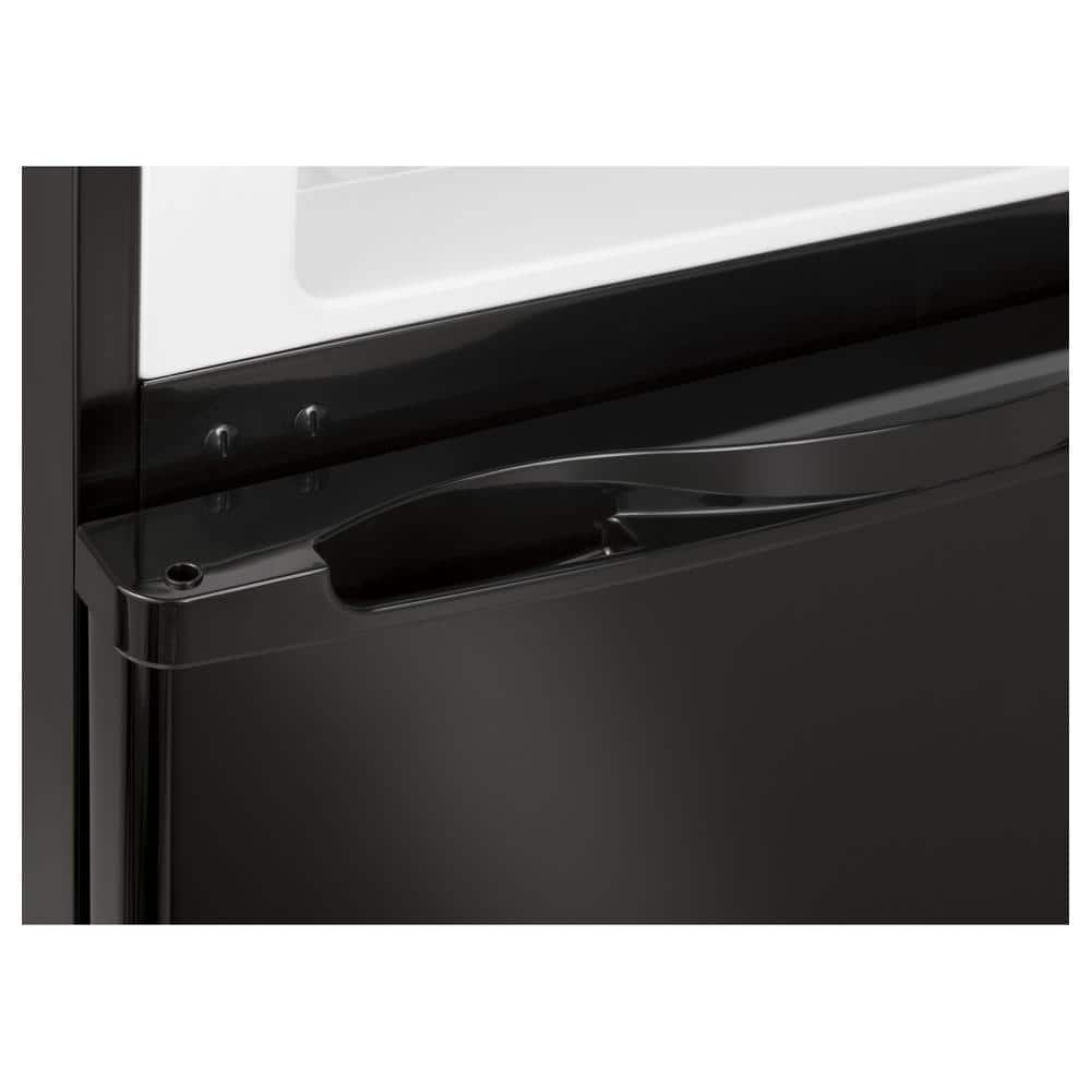 24" Black Energy Star Top Freezer Refrigerator
