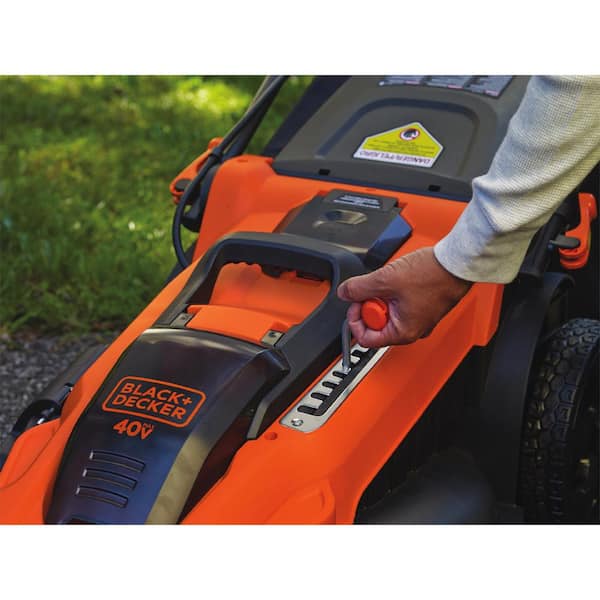 BLACK+DECKER 40V Cordless Lawn Mower with Battery Included CM1640