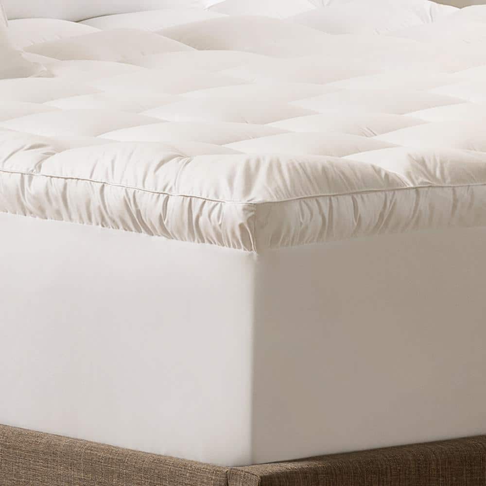Queen White Down Alternative Pillowtop Mattress Topper