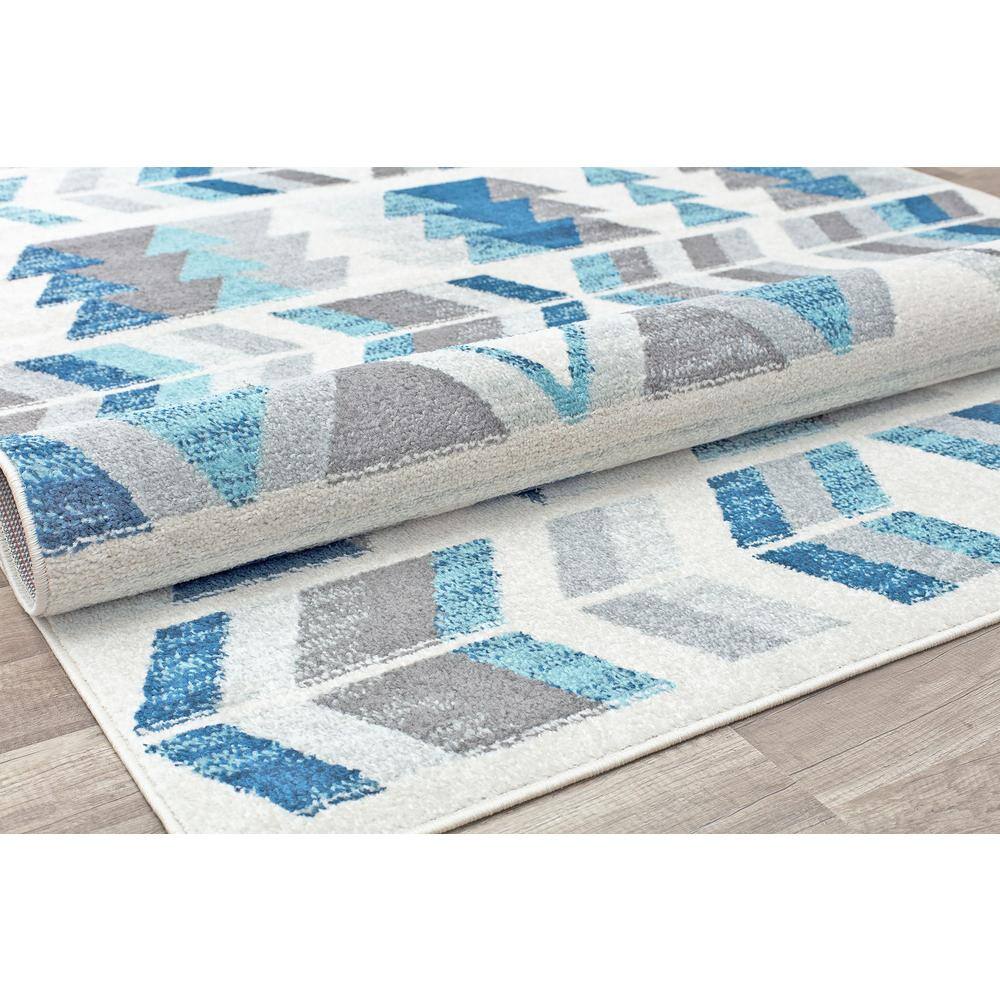 Mixed Berry and Blue Geometric Synthetic 8' x 10' Area Rug
