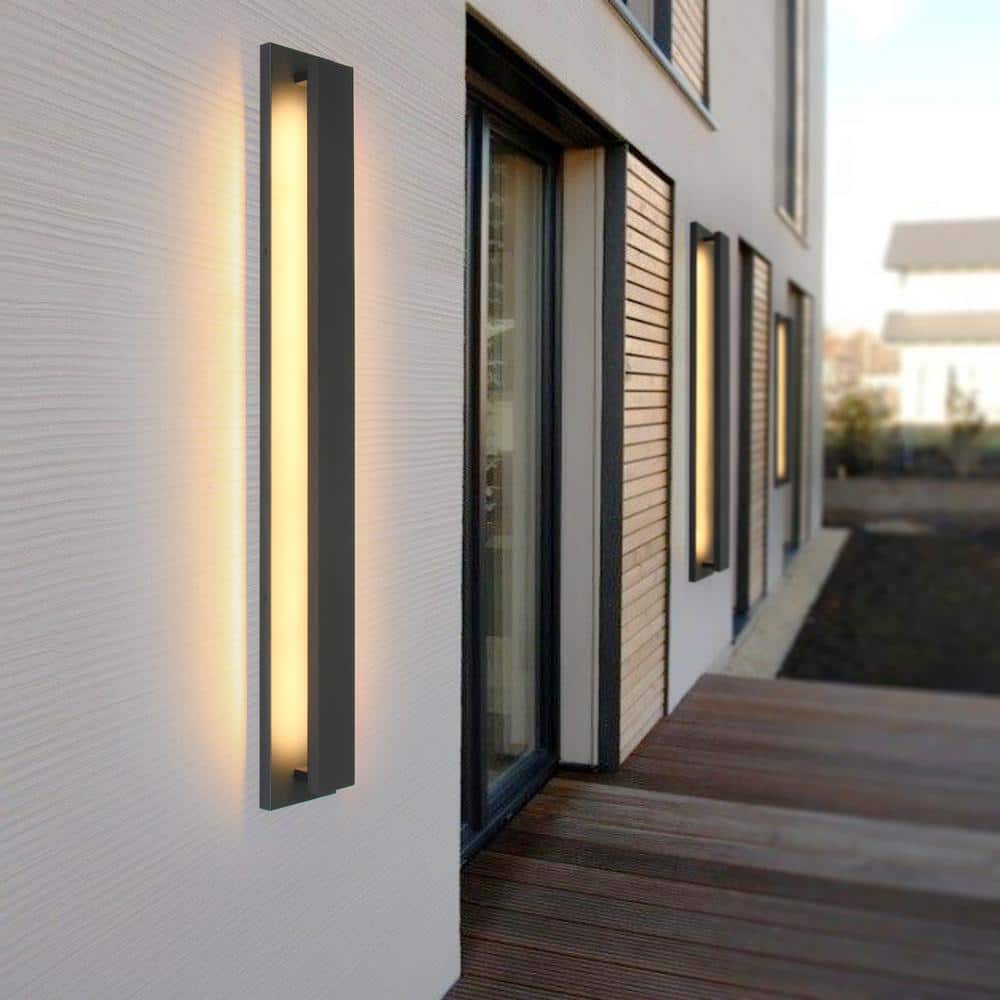 35-Inch Black Metal Linear Dimmable LED Wall Sconce