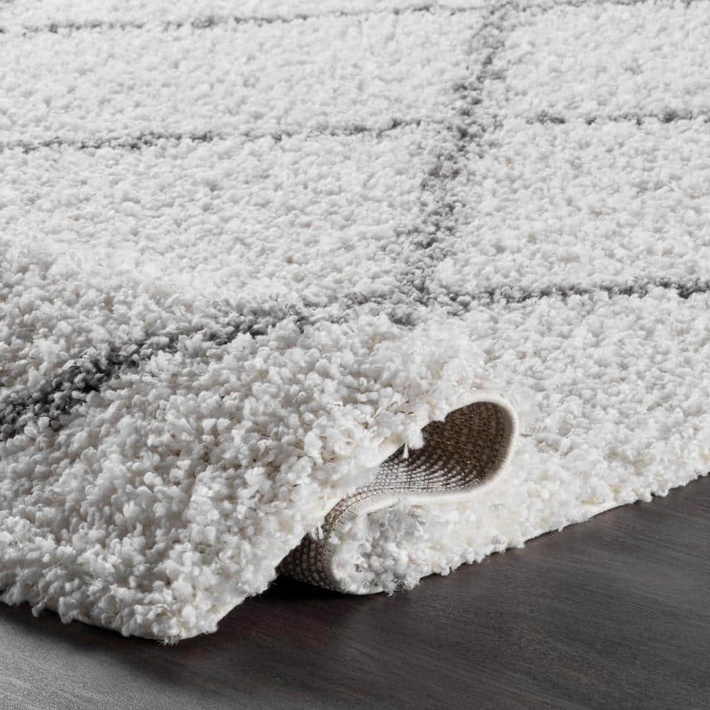 Plush Moroccan Shag Area Rug with Lattice Design, 52" Square, White