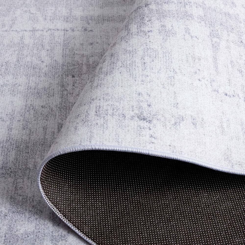 Light Grey Polyester Machine Washable Area Rug 3' x 5'