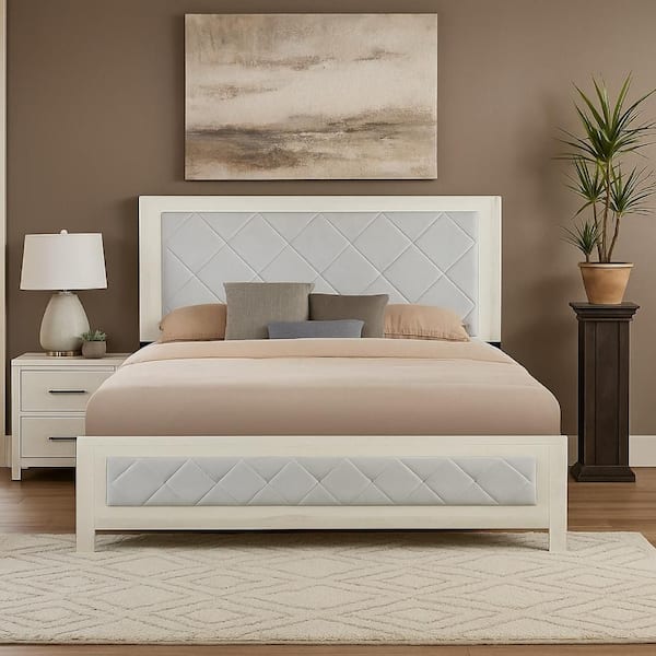 Joho Luxury Beige Rubber Wood Frame King Size Platform Bed with Diamond Button Tufted Upholstery