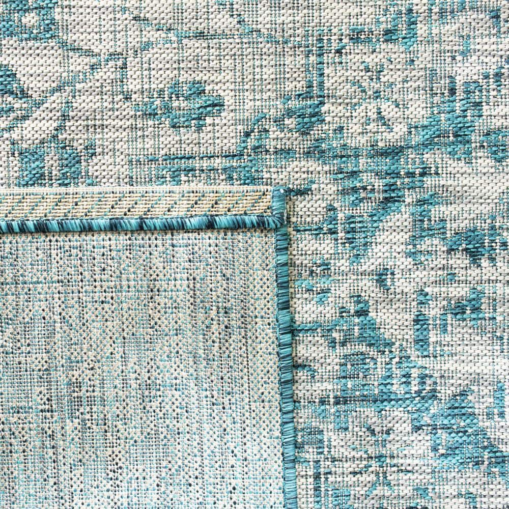 Gray and Blue Square Synthetic Indoor/Outdoor Rug