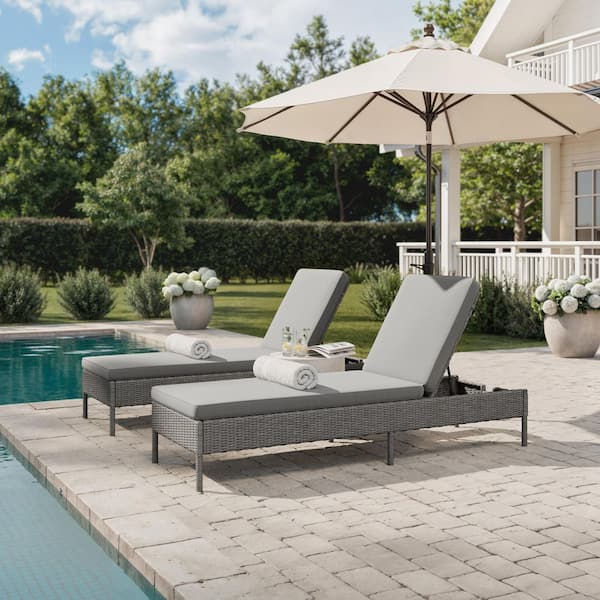 MARTHA STEWART Bedford Indoor-Outdoor Adjustable Patio Chaise