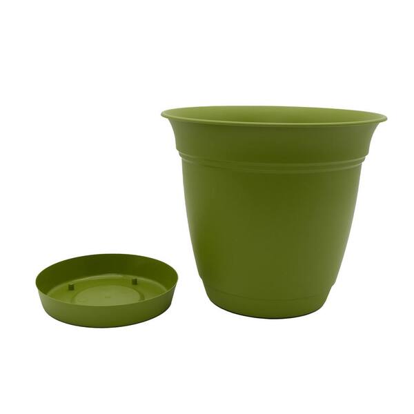 https://images.thdstatic.com/productImages/389f5db0-fee4-4c53-a51a-7a021533ae91/svn/green-matte-plant-pots-eca10000bf8-4f_600.jpg