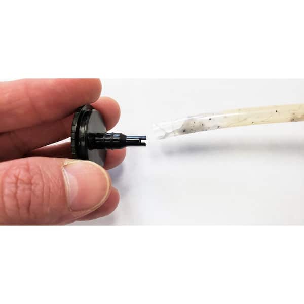 FlatOut - 32 oz. Tube and Tubeless Tire Sealant with Kevlar