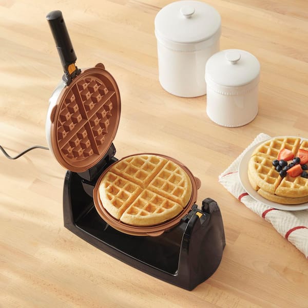 Bella - Non-Stick Rotating Belgian Waffle Maker - Stainless Steel