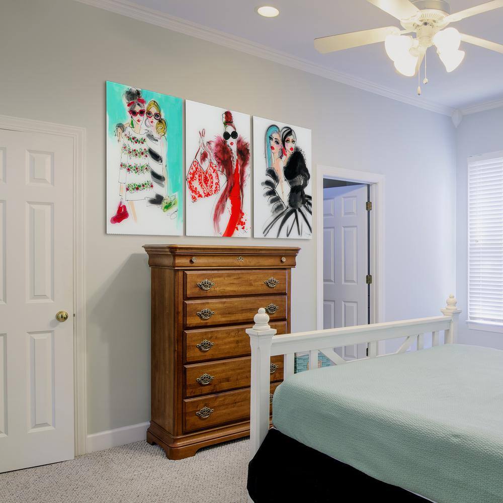 Fashion Show Frameless Tempered Glass Wall Art Set