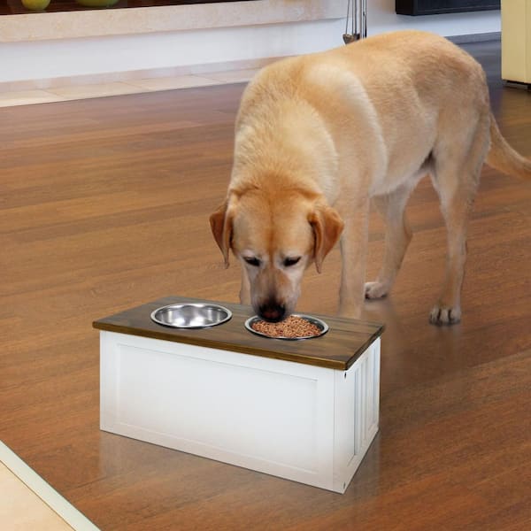 https://images.thdstatic.com/productImages/38c677b5-27a1-45a8-830c-fc9207d721c6/svn/casual-home-elevated-dog-feeders-603-15-31_600.jpg