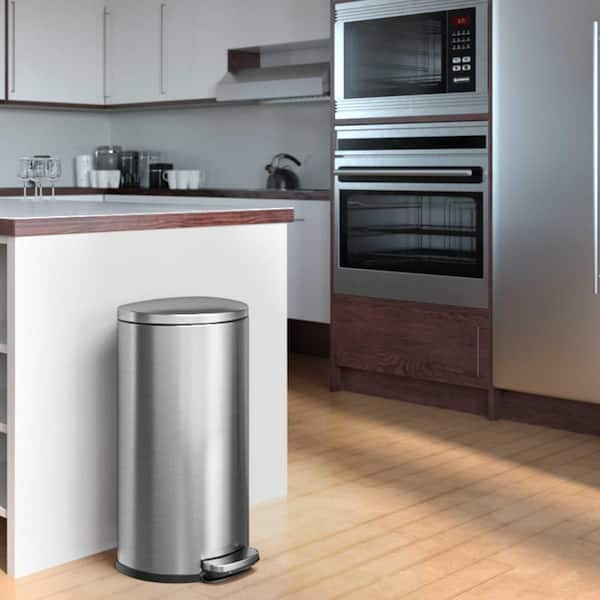 simplehuman 8-Gallons Brushed Steel Touchless Kitchen Trash Can with Lid  Outdoor in the Trash Cans department at