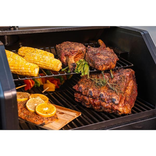 https://images.thdstatic.com/productImages/38cf7f39-b971-41e9-b923-5fbca37b3caf/svn/nexgrill-gas-charcoal-grills-810-0072-1d_600.jpg