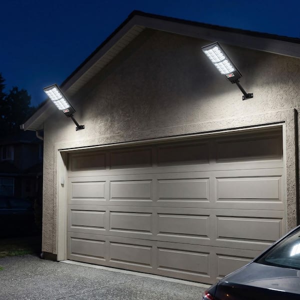 C Cattleya Black 1-Light Motion Sensing Dusk to Dawn Solar