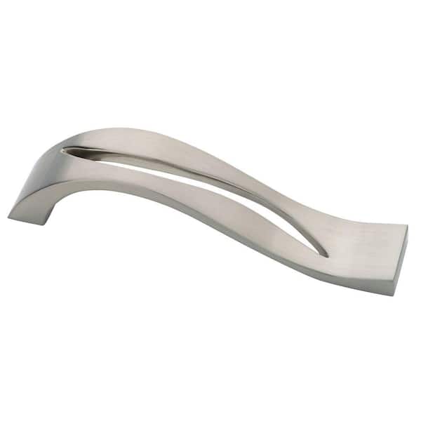 Liberty Palladium 5-1/16 in. (128mm) Center-to-Center Satin Nickel Curved Cutout Drawer Pull