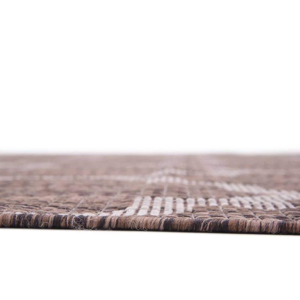 Rectangular Easy-Care Outdoor Lattice Brown Rug