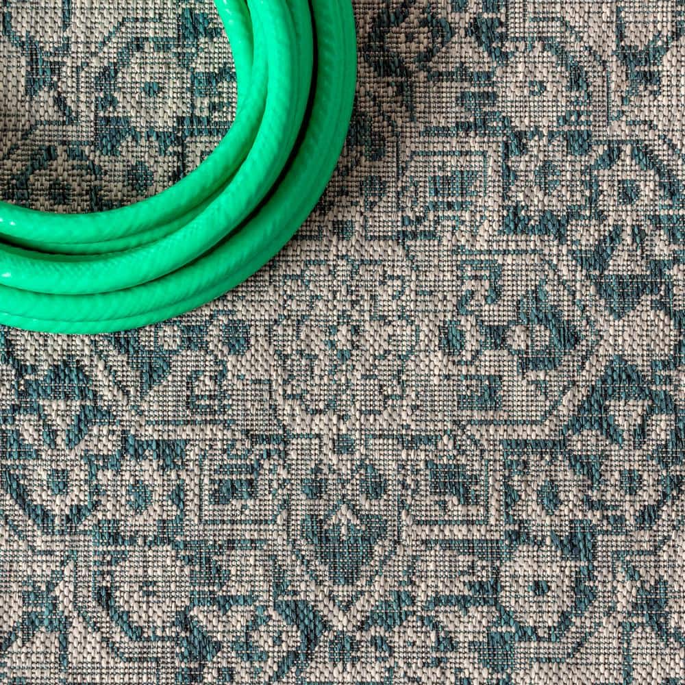 Rozetta Boho Medallion Gray/Teal 2' x 8' Synthetic Runner Rug