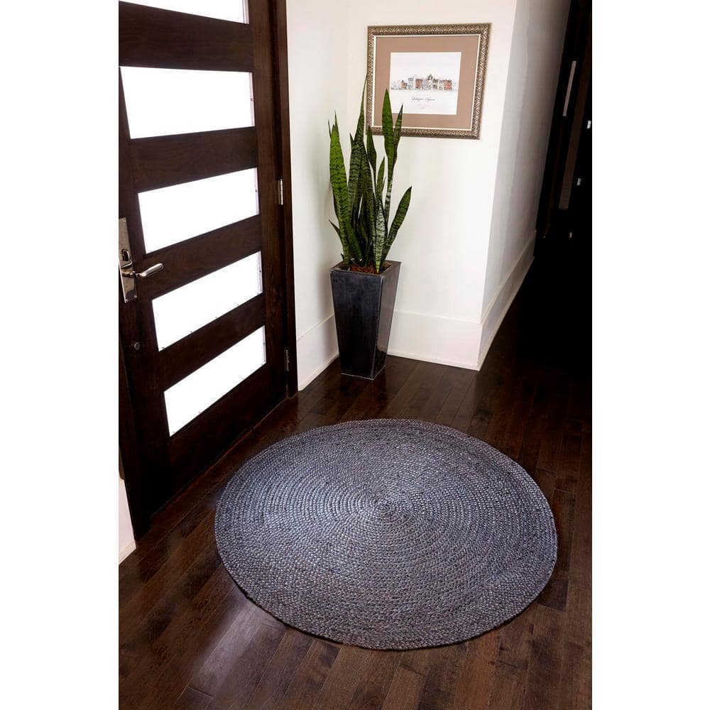 Handmade Kerala Gray Braided Jute Round Rug, 49"