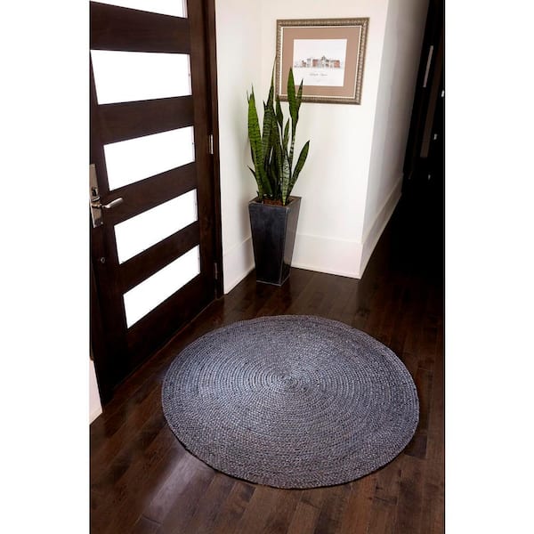 Kerala Gray 4 ft. Round Area Rug