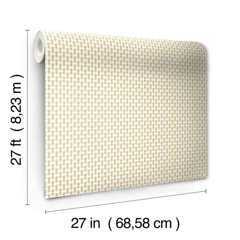 Petal Perfect 27" x 324" Smooth Floral Wallpaper Roll in Brown