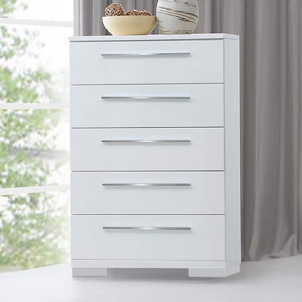New Classic Furniture Sapphire White 5-drawer 35 in. Chest
