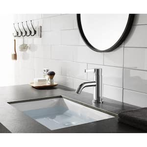 Simple Single Hole Single-Handle Bathroom Faucet in Polished Chrome