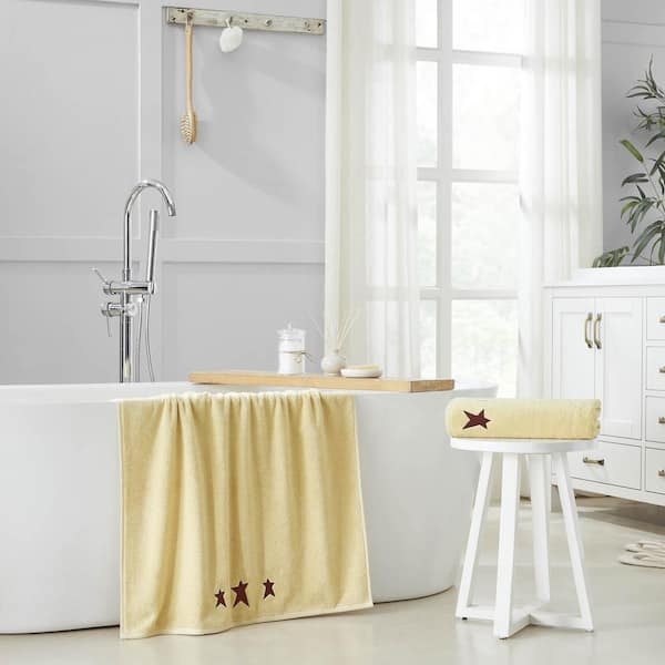 Burgundy Prim Stars Soybean Creme 100% Cotton Bath Towel (Set of 2)