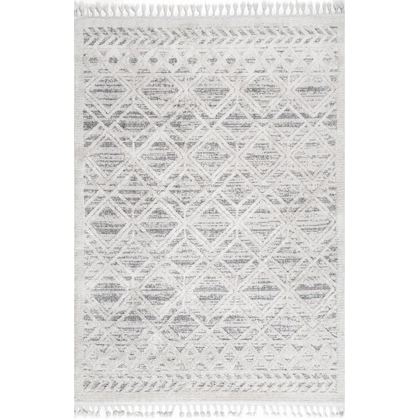 nuLOOM Ansley Textured Lattice Tassel Beige 5 ft. 3 in. x 7 ft. 7 in. Living Room/Bedroom/Dining Room Area Rug