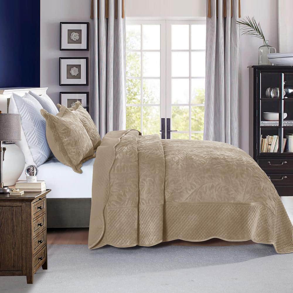 Camel King Size Velvet Quilt Set with Embroidered Leaf Design