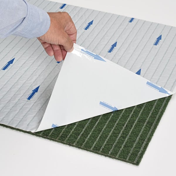 Foss Grizzly Grass - Slate - Gray 24 x 24 in. Peel and Stick Artificial Grass Carpet Tile Square (60 sq. ft.)