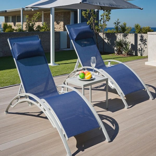Set of 3 Adjustable Pool Lounge Chair Aluminum Outdoor Lounge Chairs with Metal Side Table All Weather in Blue