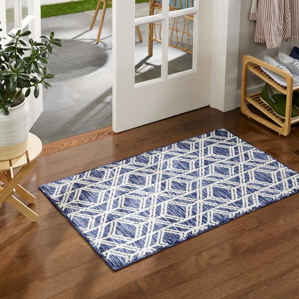 Everyday Walker Modern Diamond Navy Blue 24 in. x 40 in. Machine Washable Kitchen Mat