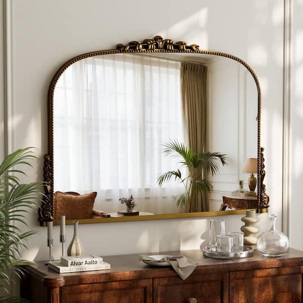 GLSLAND Vintage 44 in. W x 32 in. H Arched Polyurethane Framed