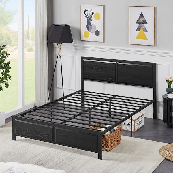 Metal Bed Frame Black Metal Frame Queen Size Platform Bed with Rustic Country Style Wooden Headboard and Footboard