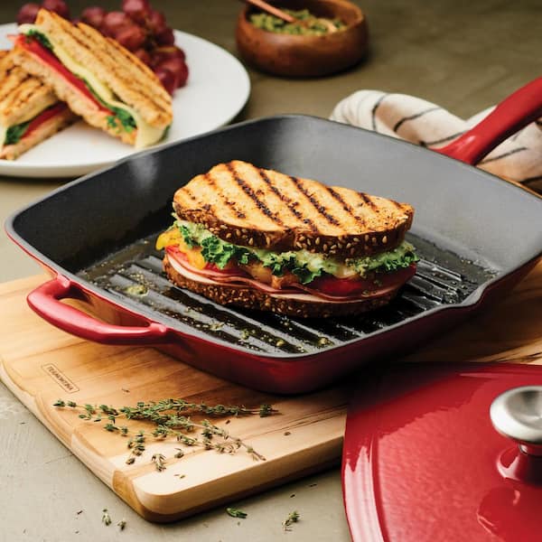 https://images.thdstatic.com/productImages/3981bdc2-e4e7-4193-91d2-47b693a1c6f6/svn/gradated-red-tramontina-grill-pans-80131-059ds-4f_600.jpg