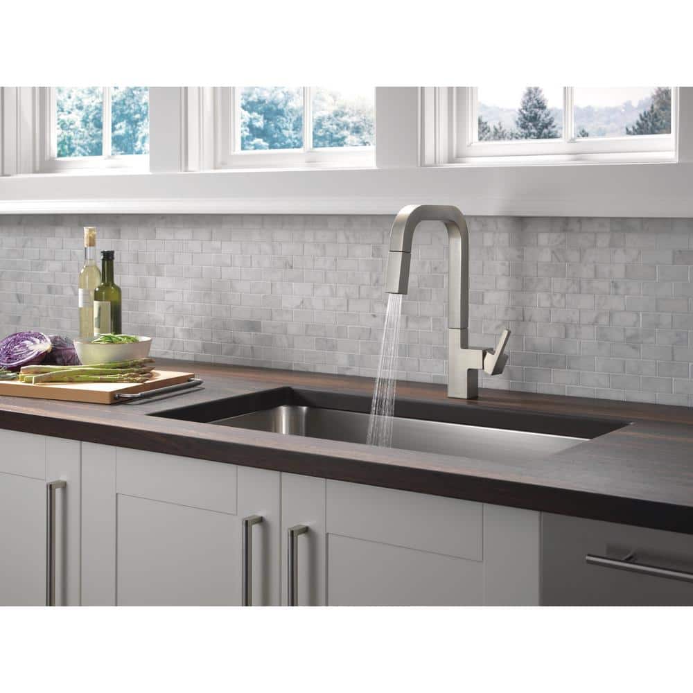 SpotShield Stainless Steel Pull-Down Kitchen Faucet with Spray