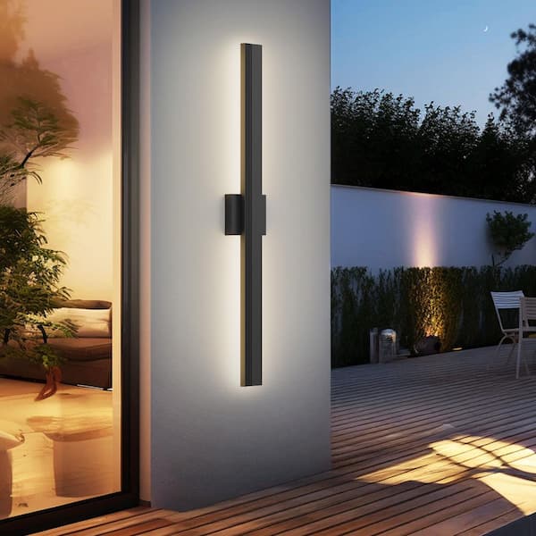 39.4 in. Black Aluminum Modern Linear Integrated LED Indoor/Outdoor Wall Sconce