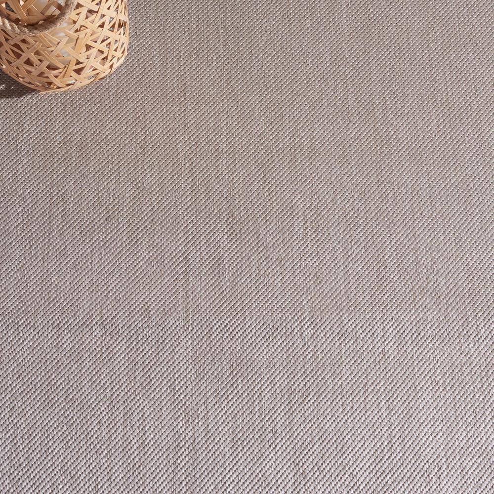 Easy-Care Synthetic 4' x 6' Non-Slip Rectangular Rug in Beige