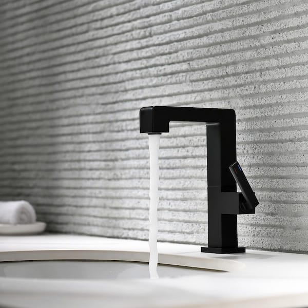Single Handle Single Hole Bathroom Faucet in Matte Black