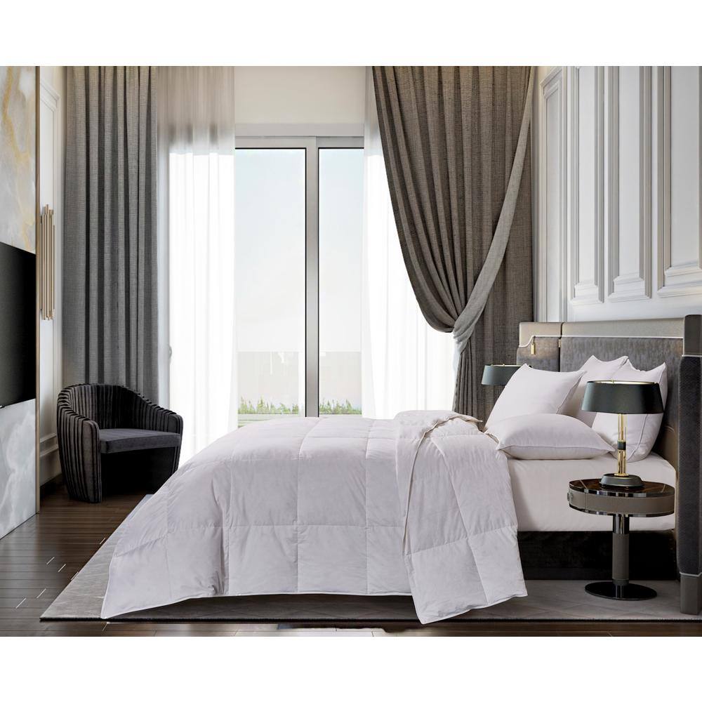 Hungarian White Goose Down Queen Comforter with Cotton Cover