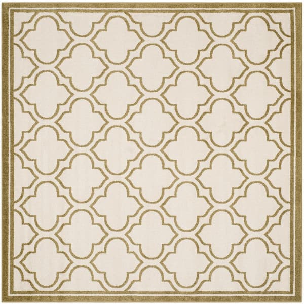 SAFAVIEH Amherst Ivory/Light Green 7 ft. x 7 ft. Square Quatrefoil Geometric Area Rug