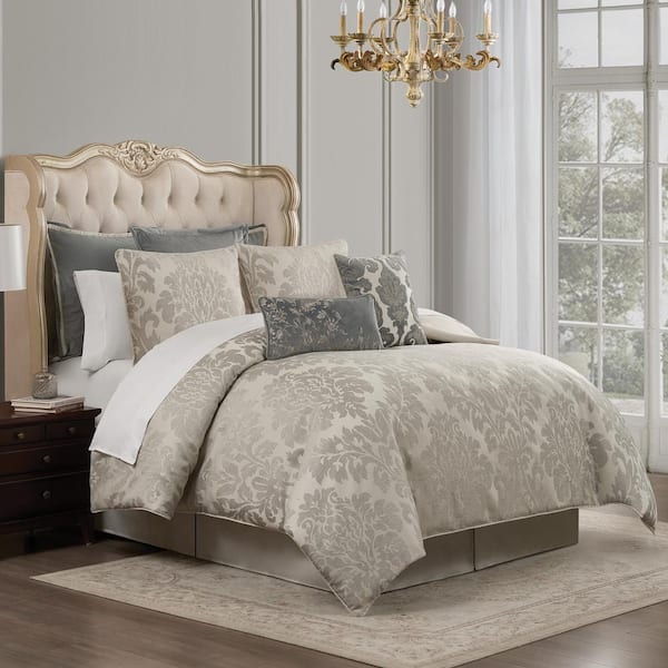 Waterford Catalina 4 Piece good Comforter Set