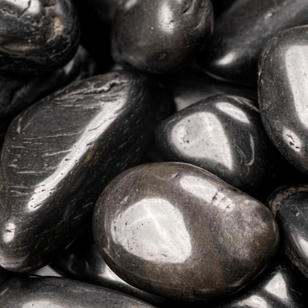 Super Black Polished 0.5 cu. ft. 1 in. to 2 in. Bagged Landscape Pebbles (55 Bags/30 cu. ft.)